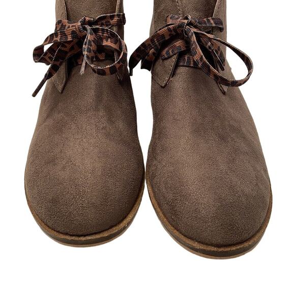 Hey Girl Corky’s Totes Ankle Booties Women’s 10 Taupe Faux Suede Leopard Lace Up - Picture 8 of 14